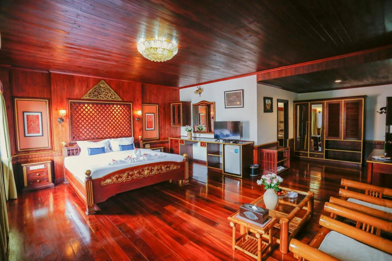 E-Outfitting Vang Thong Hotel Luang Prabang Exterior photo