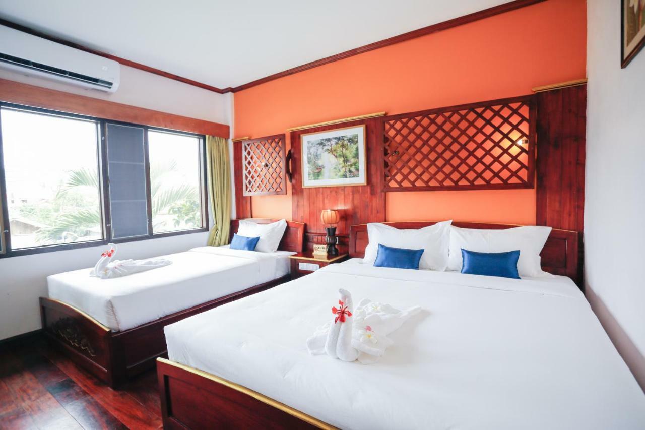 E-Outfitting Vang Thong Hotel Luang Prabang Exterior photo