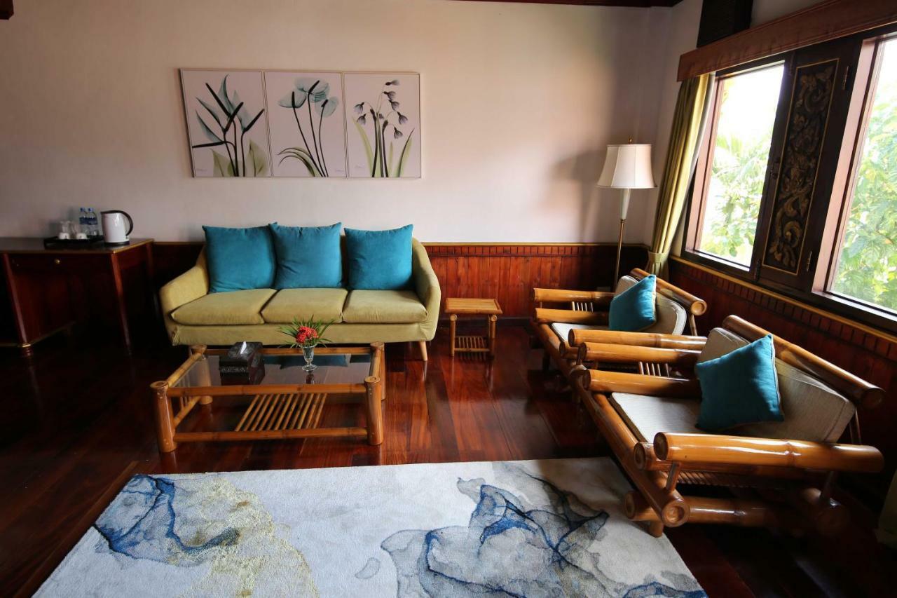 E-Outfitting Vang Thong Hotel Luang Prabang Exterior photo